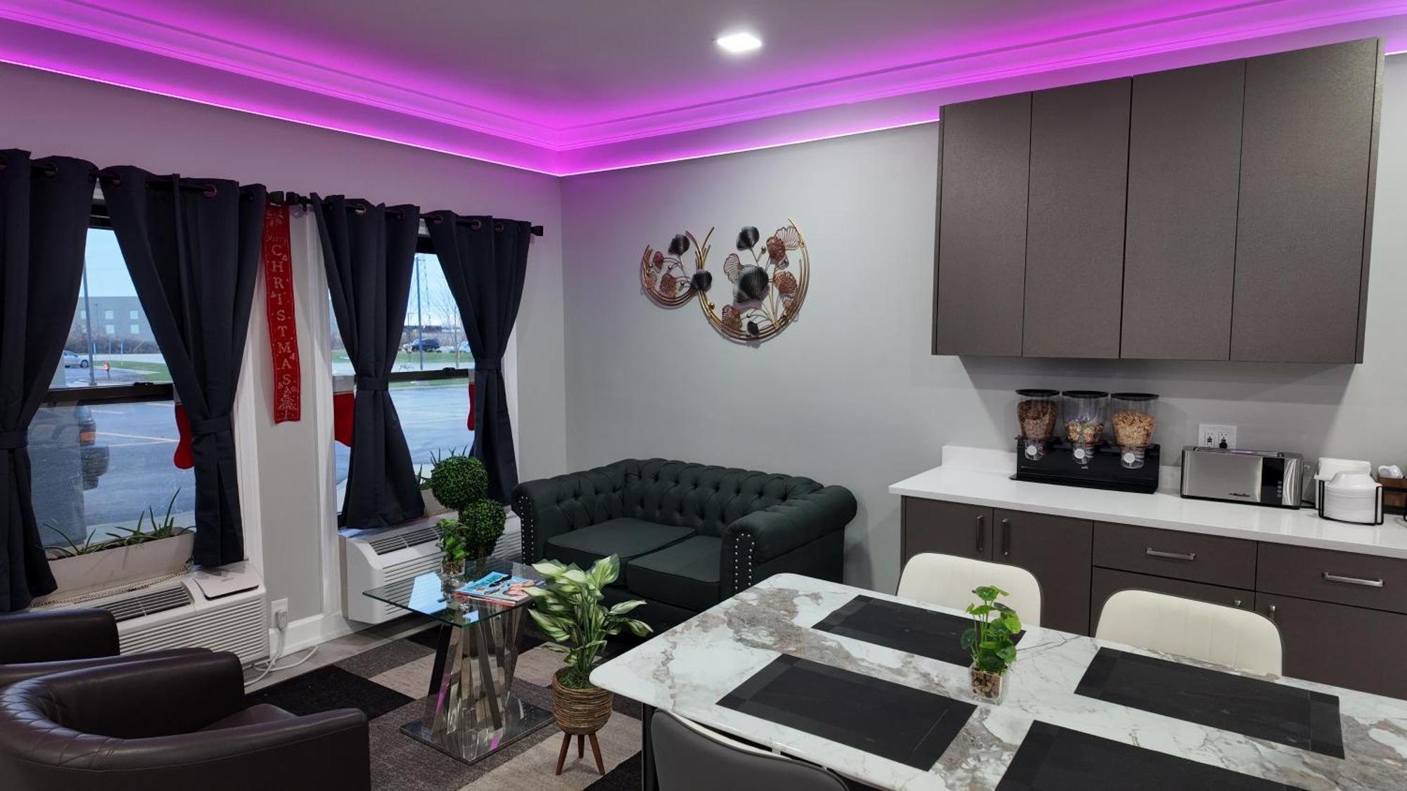 Super 8 By Wyndham Hampshire Il Hotel Екстериор снимка